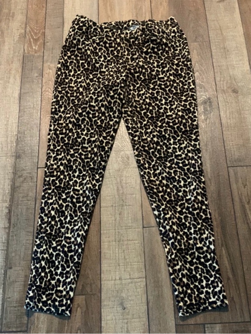 Lildy sz L-XL Leopard Print Skinny Pants in Brown and Black like new!